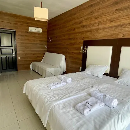 Hotel у моря Chester